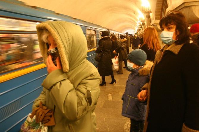 У СЕС заявили про зниження захворюваності на грип та ГРВІ у Києві