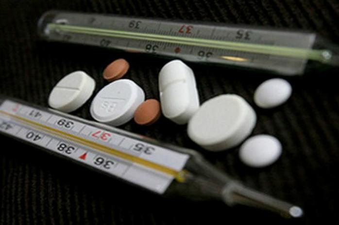 Украина получила из Литвы лекарства от гриппа