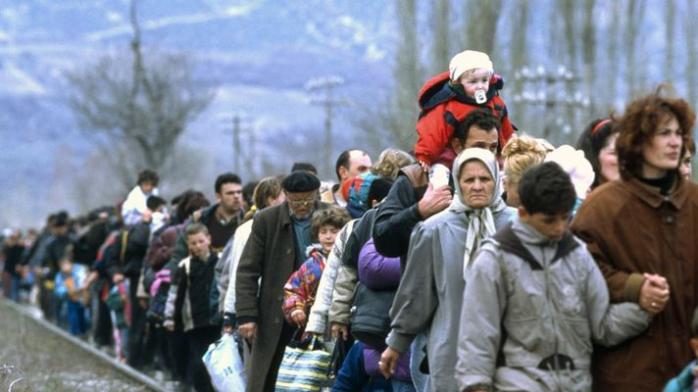 Количество переселенцев из Донбасса и Крыма превысило 1,7 млн человек