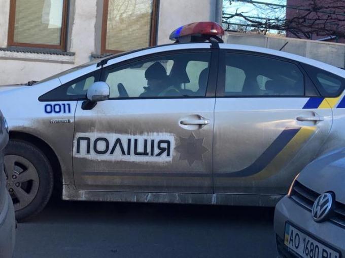 В Закарпатье полицейский на автомобиле сбил пешехода