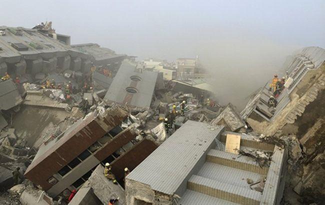 Число жертв землетрясения на Тайване возросло до 26 человек (ВИДЕО)