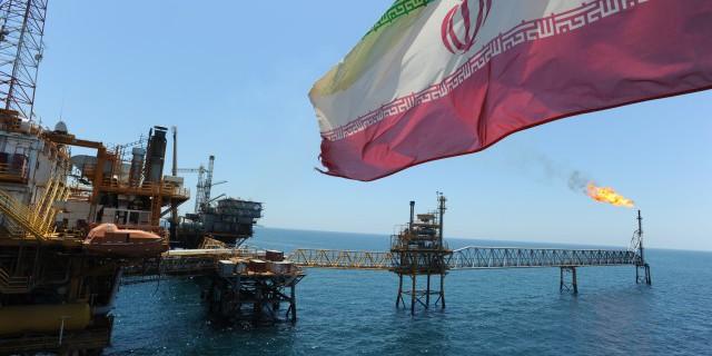 Иран возобновил экспорт нефти в Европу