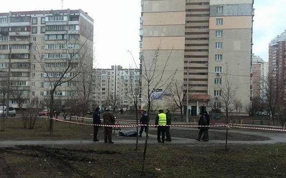 У Києві пенсіонер застрелився з мисливської рушниці