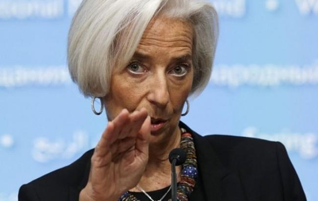МВФ предупредил о возможном прекращении поддержки Украины