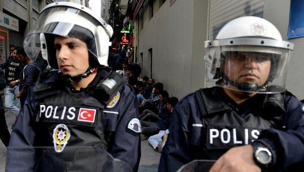 У Стамбулі скоєно напади на офіси провладних ЗМІ
