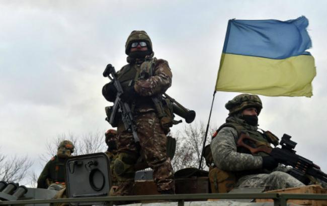 За сутки в зоне АТО ранены семеро украинских военных — Мотузяник