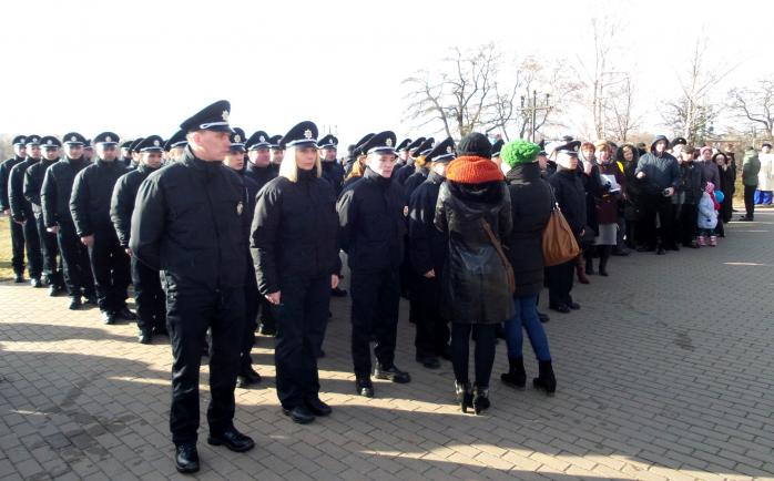 В Чернигове официально заработала патрульная полиция