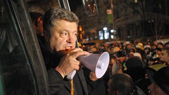 Порошенко рассказал подробности расследования убийств на Майдане