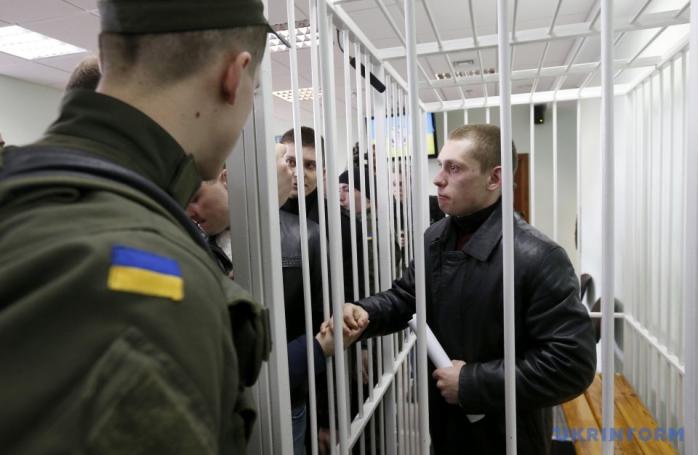Патрульного Олейника отстранили от занимаемой должности — суд