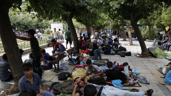 Меркель: ЄС не допустить хаосу у Греції через міграційну кризу