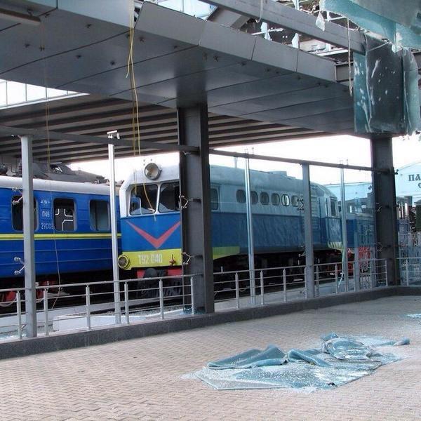 Сепаратисты пустили пассажирский поезд из ЛНР в ДНР