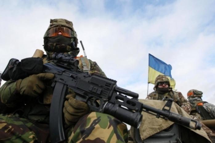 Украинские военные открыли ответный огонь по боевикам