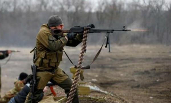 На Донбассе активизировались снайперы, не утихают зенитные установки и гранатометы