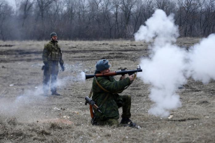 Диверсанти з гранатометами атакували опорний пункт ЗСУ під Новотроїцьким
