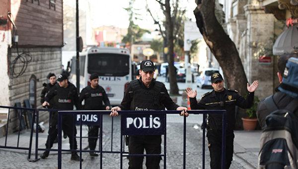 Теракт в Турции: двое погибших, 35 раненых