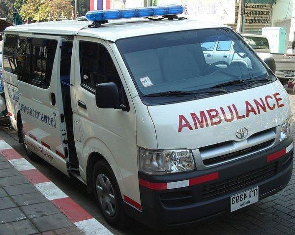 Школьный автобус перевернулся в Таиланде: 45 раненых, двое погибших