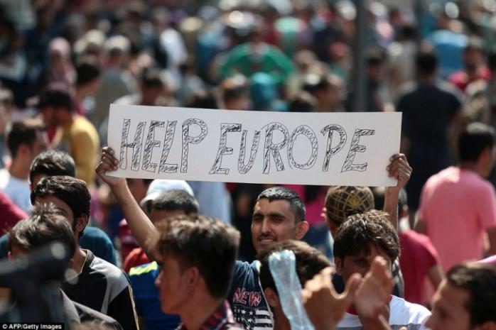Германия и Италия представили план решения кризиса с наплывом беженцев