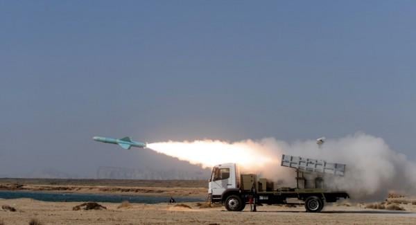 Іран випробував нові балістичні ракети