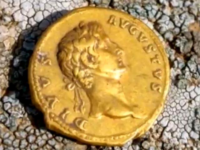 В Израиле найдена уникальная монета возрастом около 2 тыс. лет