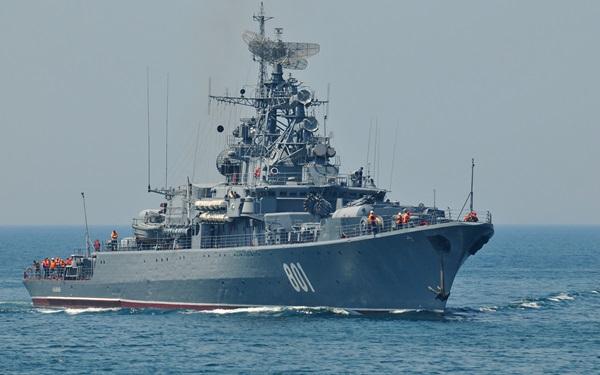 Российские военные корабли снова маячат у берегов Латвии