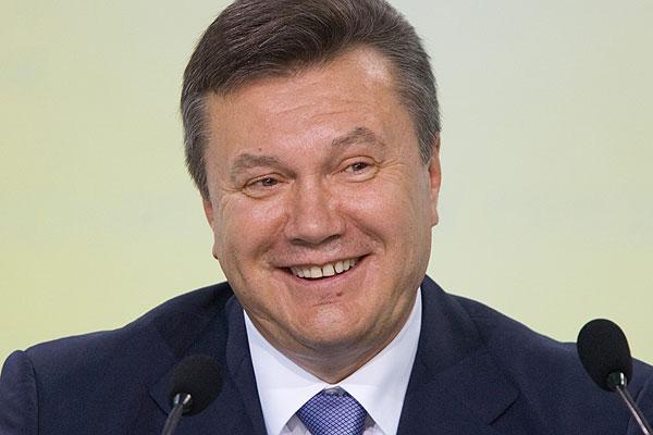 Адвокаты Януковича предложили ГПУ допросить его в России