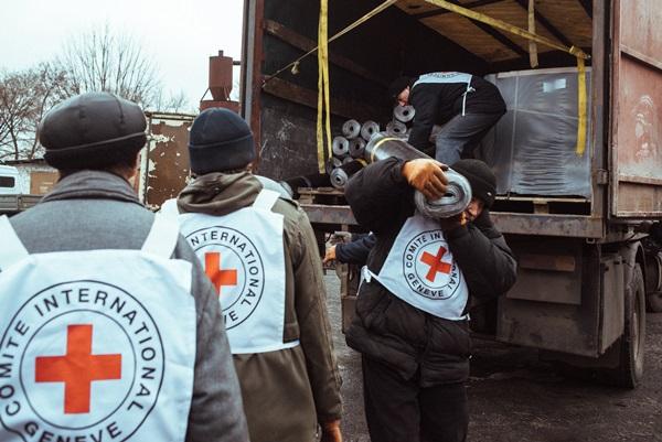 Червоний Хрест направив 7,5 т гуманітарної допомоги жителям Донецька