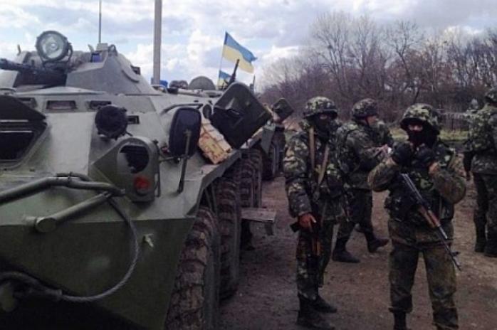 Под Ясиноватой бойцы АТО захватили военные грузовики боевиков — СМИ