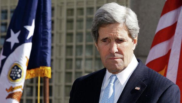 Взрывами в Афганистане пытались уничтожить госсекретаря США Керри