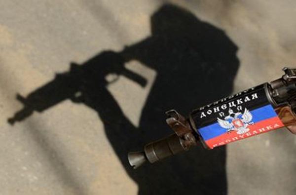 Российские боевики подставляются под пули и портят технику, чтобы не воевать — разведка