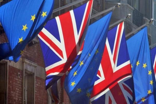 Вихід з ЄС підтримують 45% британців і майже стільки ж виступають проти
