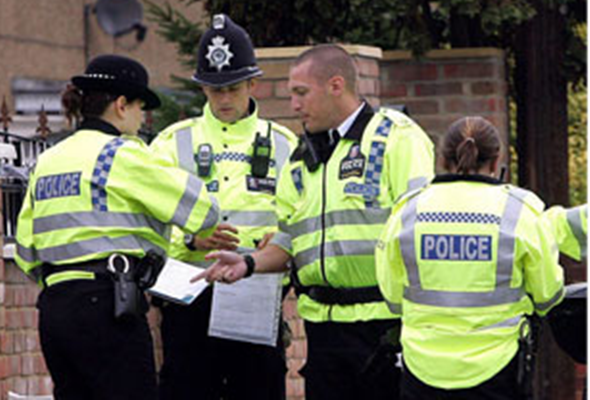 В Великобритании арестовали 5 подозреваемых в терроризме