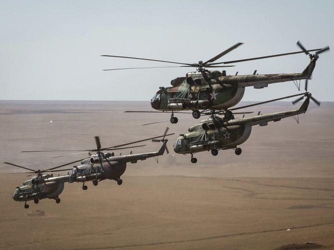 Войска РФ в Крыму отрабатывают высадку воздушного десанта