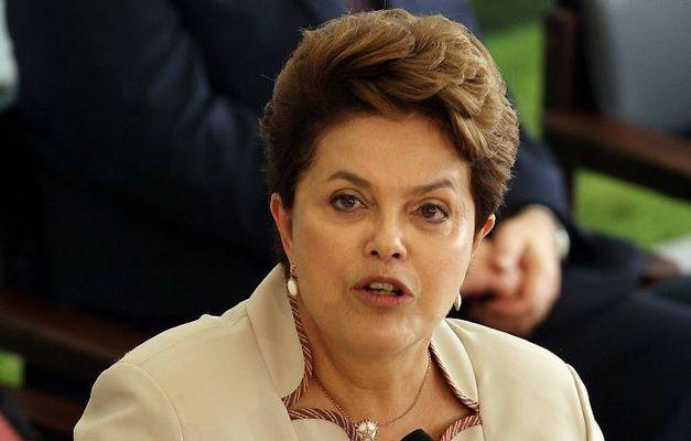 Президент Бразилии считает импичмент «попыткой путча»