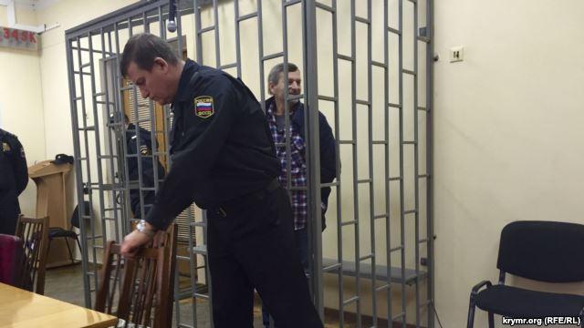 Суд в Крыму продлил арест замглавы Меджлиса