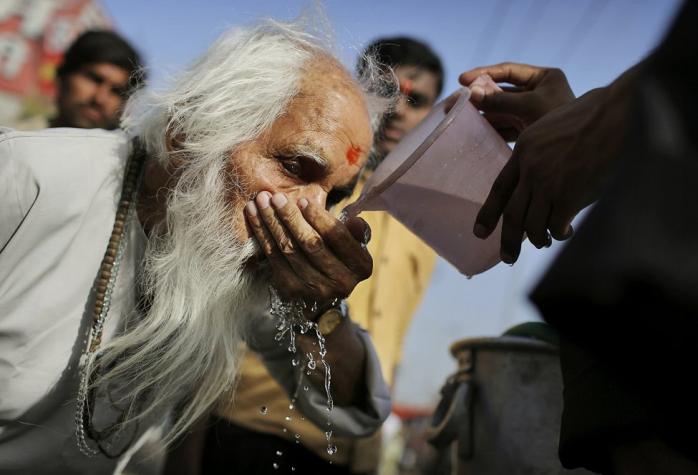 В Індії від аномальної спеки загинуло 300 осіб