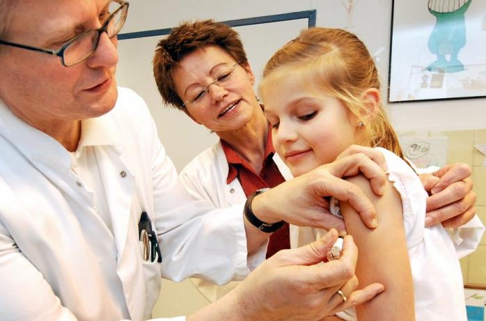 Минздрав передал в регионы Украины 277 тыс. доз новых вакцин