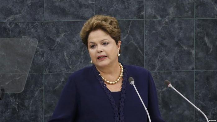 Сенат отстранил от должности президента Бразилии