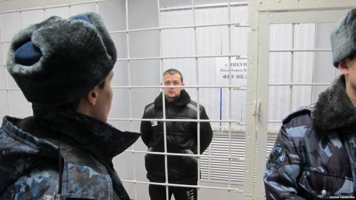 Політв’язні Афанасьєв і Солошенко перебувають в московському СІЗО — МЗС