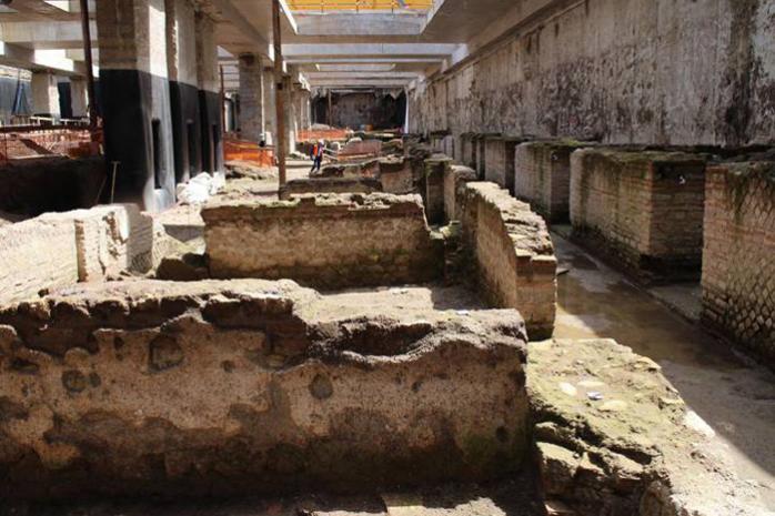 В Италии во время строительства метро нашли руины казарм времен Римской империи (ФОТО)