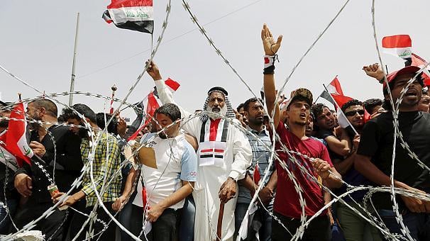 Антиправительственные протесты в Багдаде обернулись гибелью людей и комендантским часом