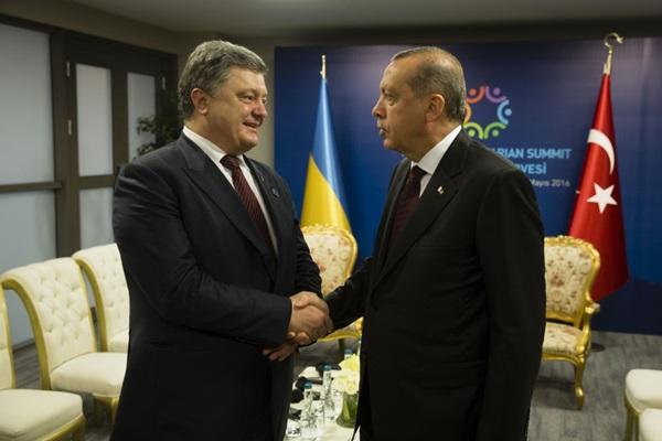 Украина и Турция договорились о 90-дневных национальных визах