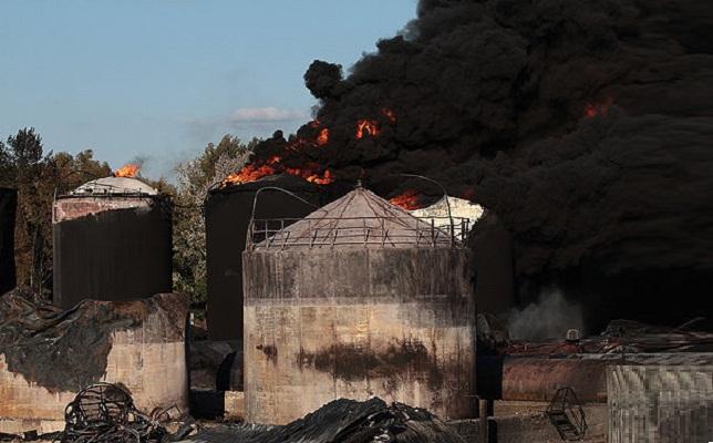 Пожар на нефтебазе Василькова: 200 свидетелей, 56 млн грн убытков и 4 подозреваемых
