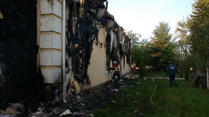Пожар в селе Леточки: создана правительственная комиссия, на Киевщине объявлен траур