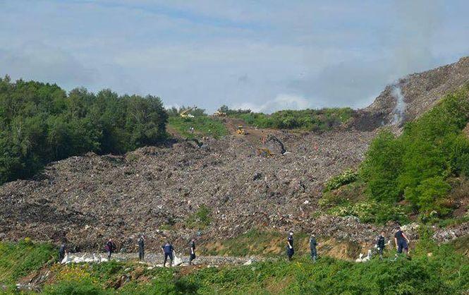 СБУ назвала одну из основных причин пожара на Грибовичской свалке мусора