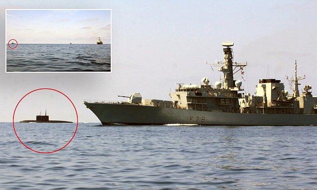 Корабль ВМС Великобритании перехватил подлодку РФ в Северном море