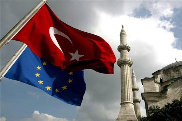 Евросоюз отсрочил отмену виз для граждан Турции