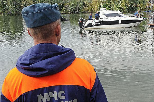 Трагедия на озере в Карелии: МЧС предупреждало о шторме за день до гибели детей