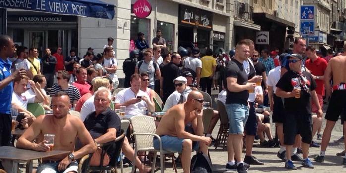 Польские фанаты напали на украинцев в Марселе (ФОТО)