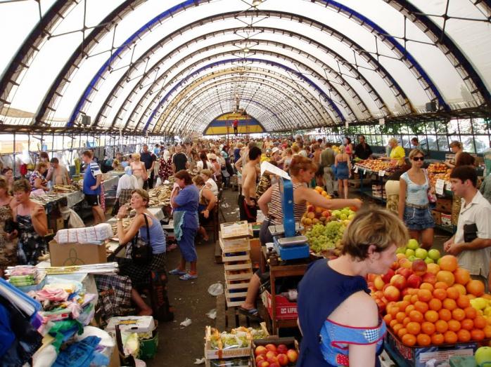 Госстат: На питание и коммуналку украинцы тратят 60% доходов