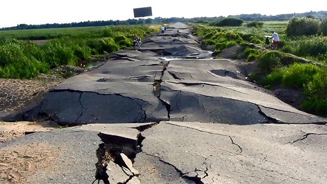 «Укравтодор» определил 10 худших дорог страны